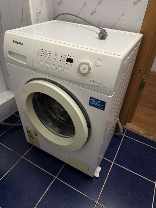 Продам стиральную машину Samsung