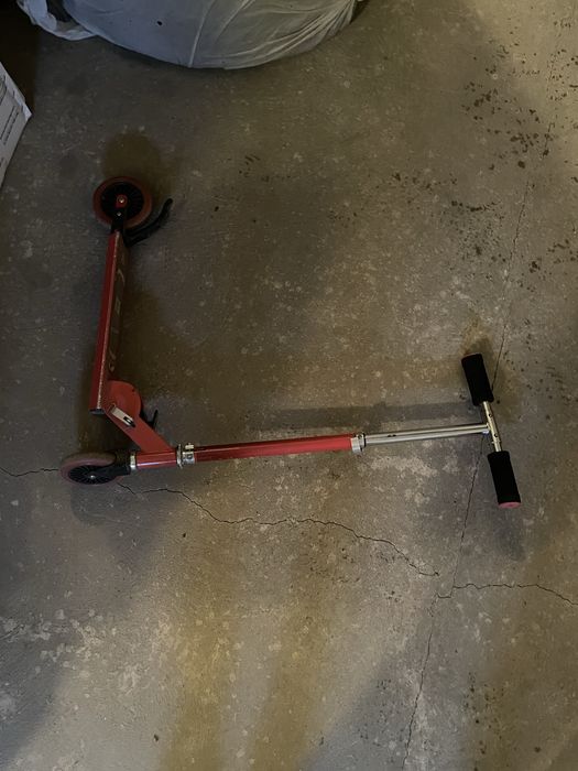 Продам детские самокаты