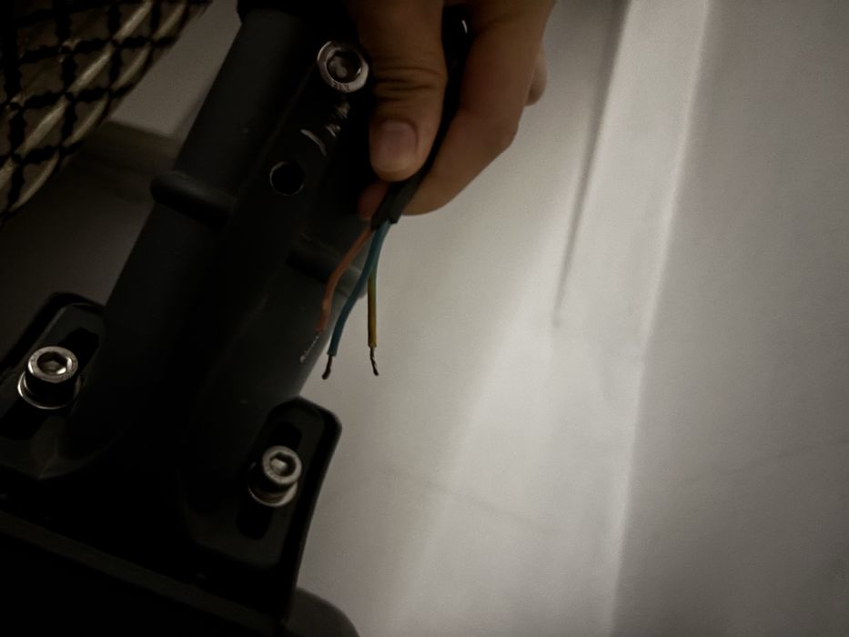 продается мощный прожектор