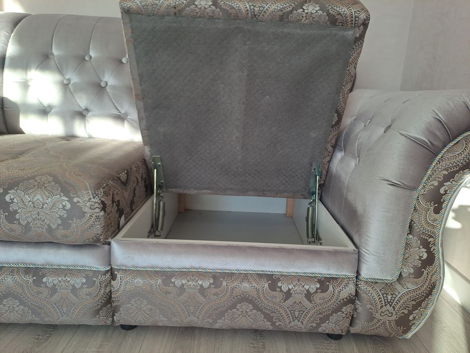 Срочно продаётся диван (Россиское производство)