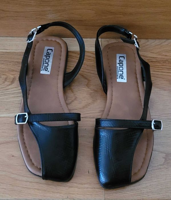 Нови дамски сандали Capone, черни, р-р 36