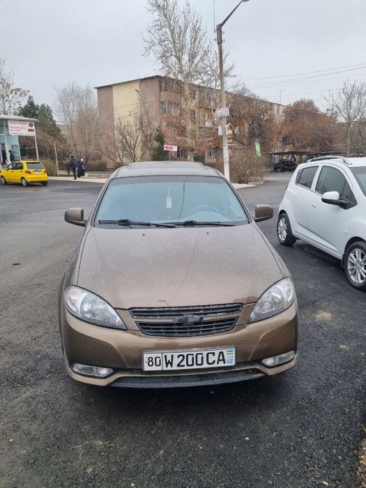 Шевралет лачетти