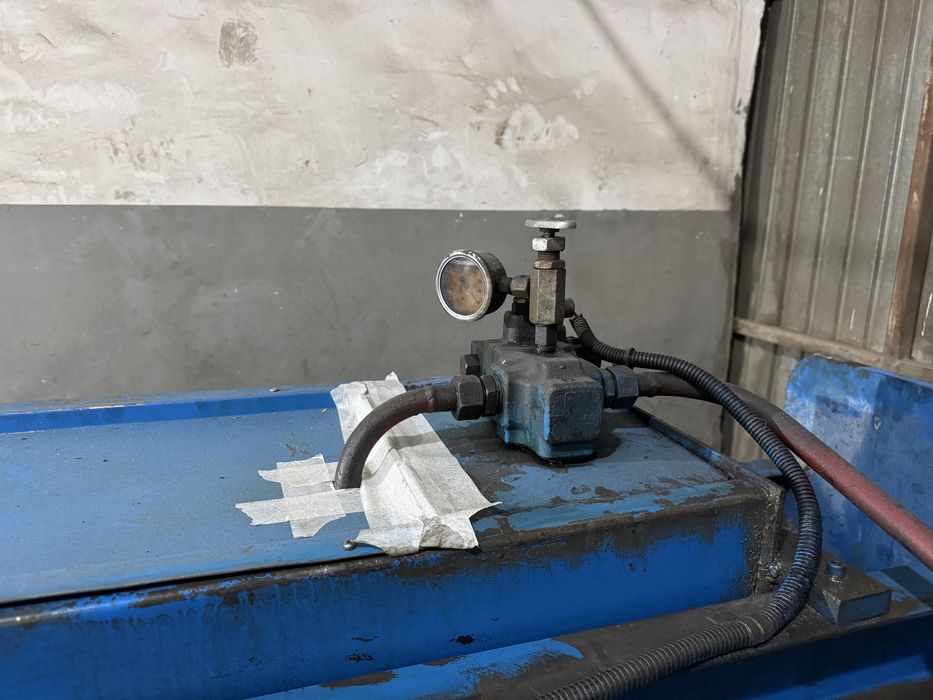 Продам Гильотина гидравлический