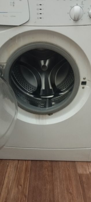 INDESIT В отличном состоянии