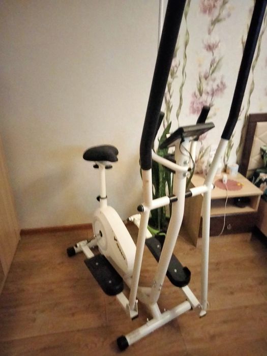 Тренажёр эллиптический