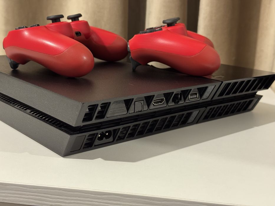 Продам Ps4 500гб.