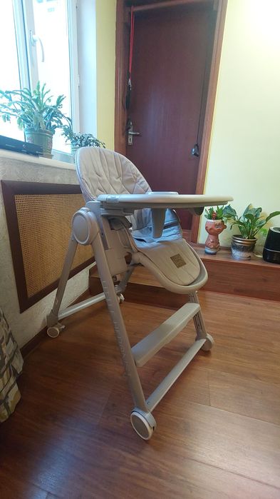 Детский стульчик для кормления.