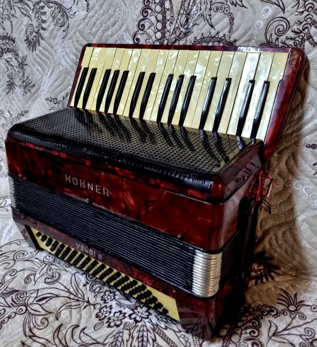 Acordeon  Hohner Verdi 2 Sita 80 Basi