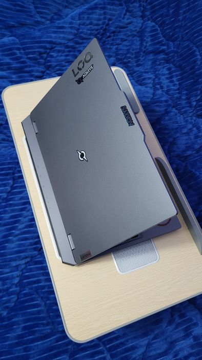 Laptop Gaming Lenovo LOQ 15IAX9, i5-12450HX, RTX 4060 8gb,  16GB, 1TB.