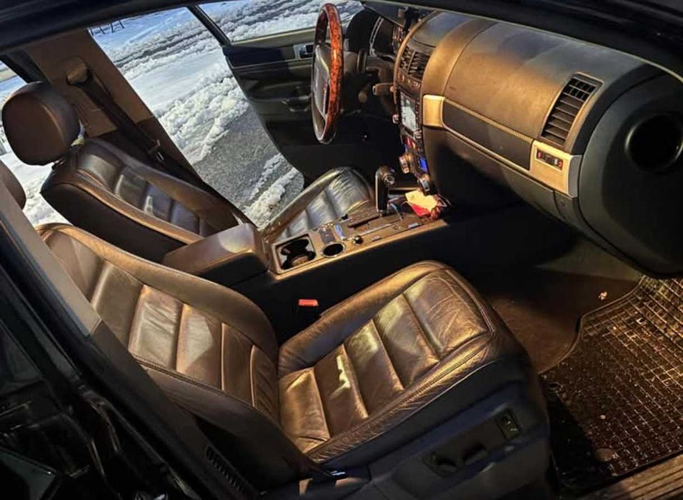 Când Volkswagen Touareg 3,2 L V6 Benzina + GPL consum mic