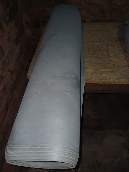 Продам резину в рулоне