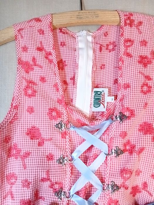 Dirndl Nr 140, 9 - 10 ani  rochie bavareză Oktoberfest rochie tiroleza sarafan tradițional austriac