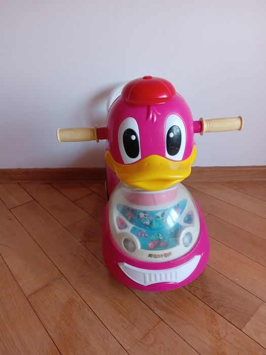 Детска количка за бутане-пате и агънца за скачане