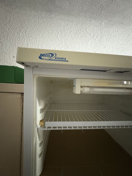 Холодильник витринный Pozis