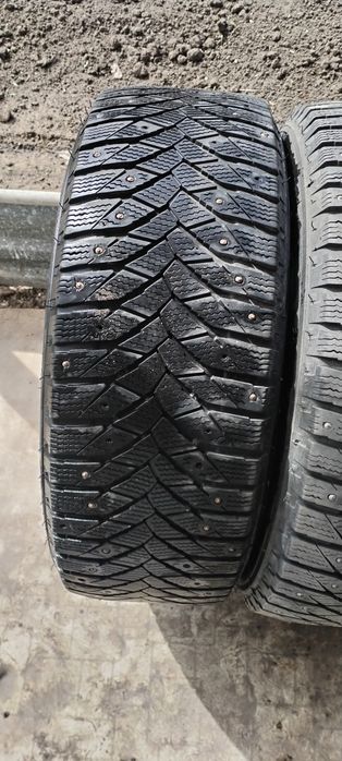 Продам зимние шины