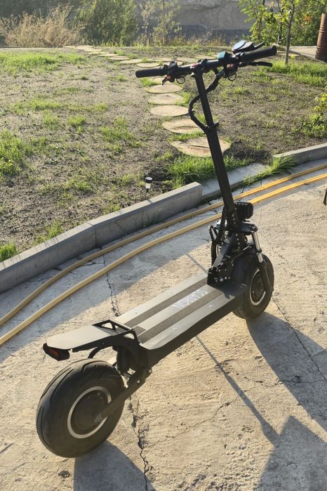 Электросамокат Scatron