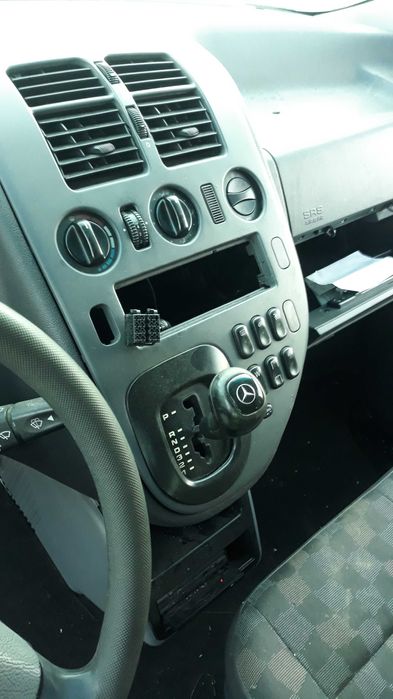 Мерцедес Вито Mercedes Vito 2.2 CDI САМО НА ЧАСТИ