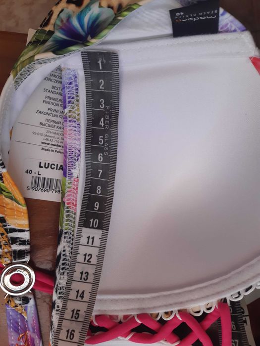 рокля и бански нови