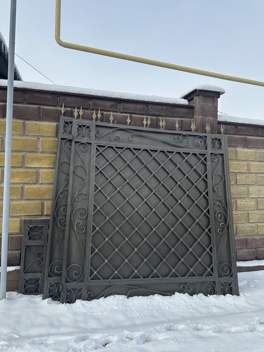 Продам б/у ворота