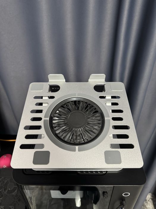 Laptop Gaming MSI cyborg 15+pad-uri racire 3 buc Gratis