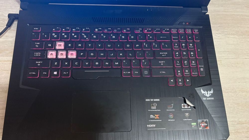 Laptop Asus FX705DT Ryzen™ 7 3750H 16gb RAM Windows 11 PRO