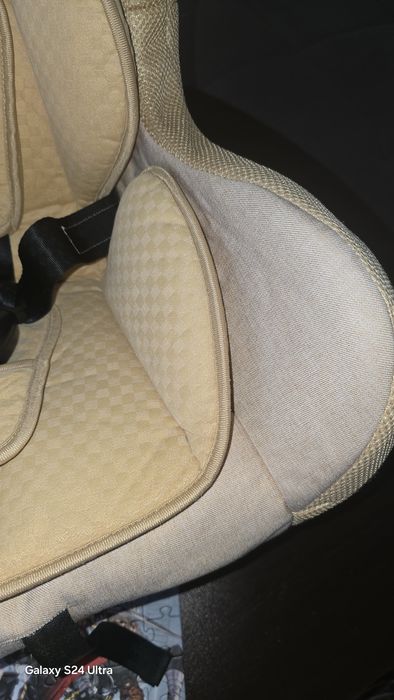 Столче за кола Lorelli Jupiter+ SPS в бежов цвят