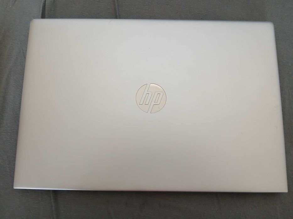 Лаптоп HP 512GB i5 8GB Ram