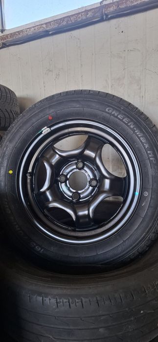 Kit complet . Roți de vanzare skoda superb si roata dacia spring
