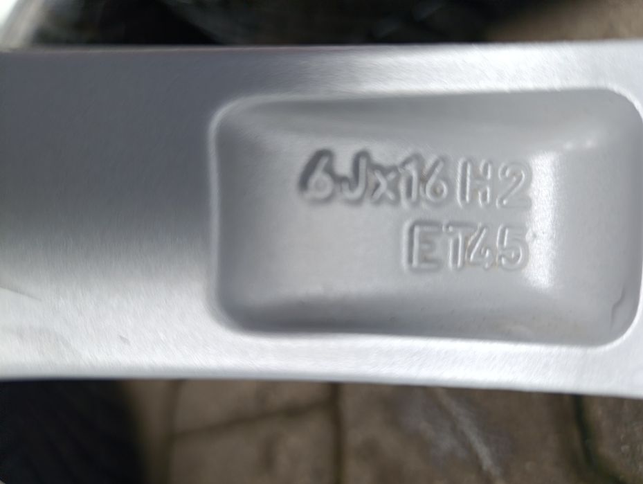 Jante originale VW Polo MK6, Skoda Fabia MK4 16'' Pirelli iarnă 8 mm