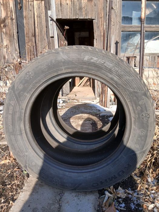 2 зимних баллона 255/55/18