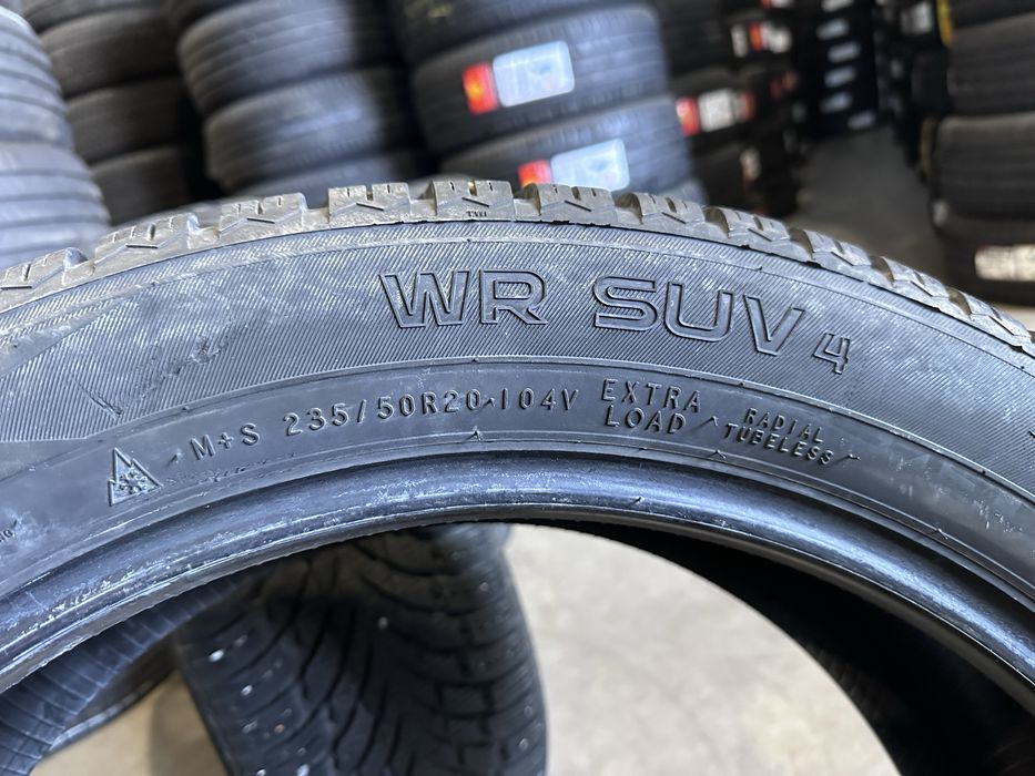 235/50/20 NOKIAN 2бр