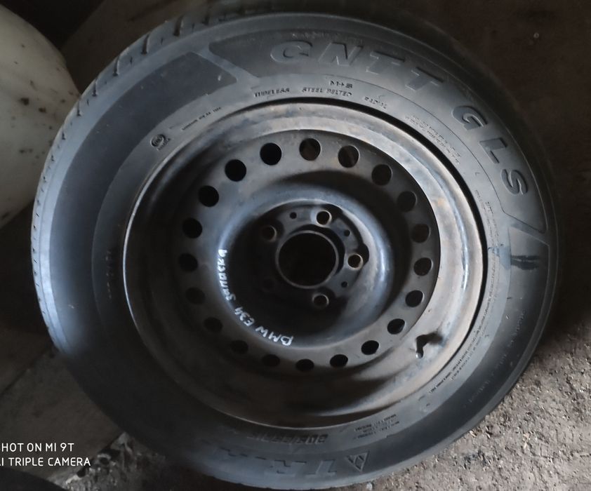 Продам диски с резиной зима