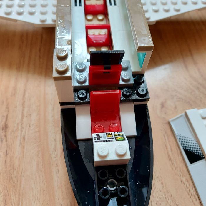 Set Lego Avion și Mașina remorca Skijet