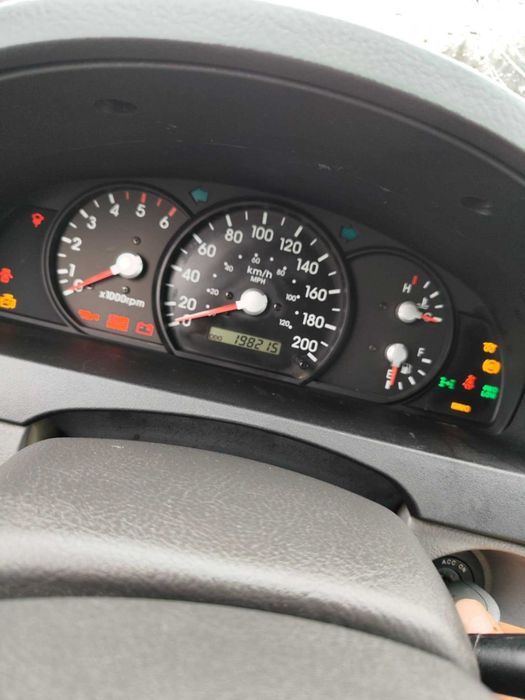 kia sorento / Киа Соренто 2.5 дизел 140кс. на части ръчка