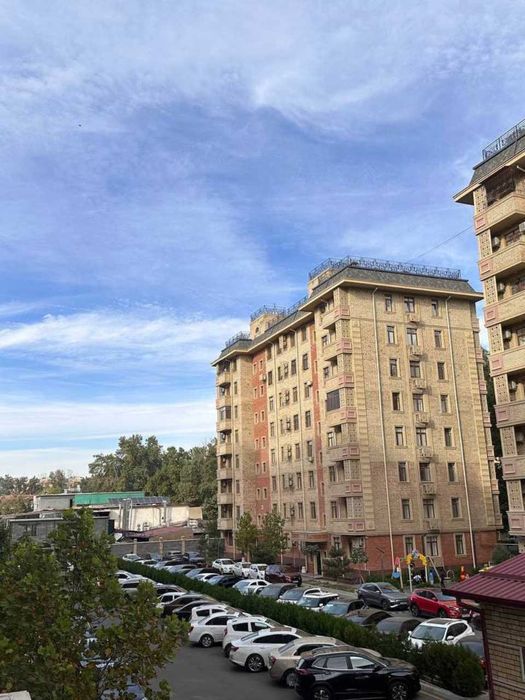 Кушбегида новостройка евро квартира кизларга безмаклер без посредника