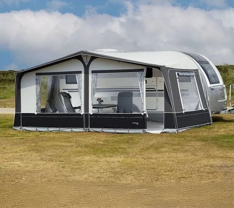 Каравана Coachman Amara 570/6, модел 2018 година