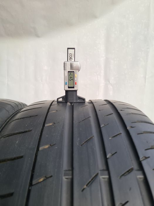 2бр 275 40 18 летни Continental runflat - 18г