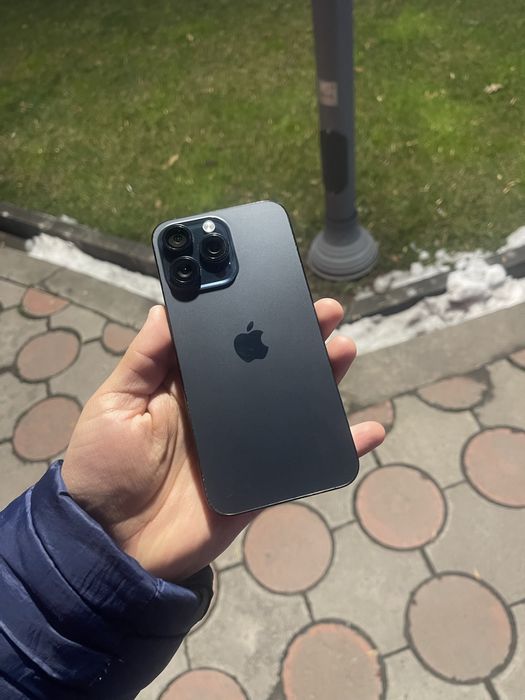 Продам Айфон 15 Про Макс ЕАС 512Г акб 84% менялся задний крышка