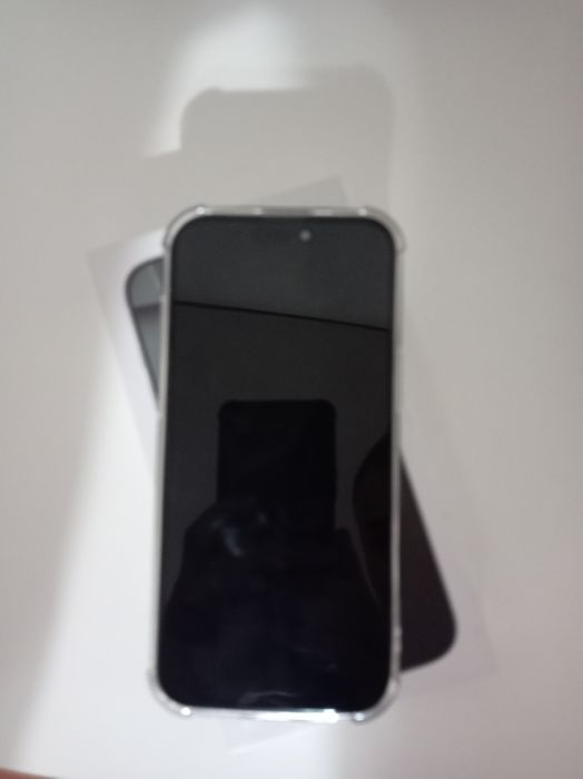 Продам iPhone 16