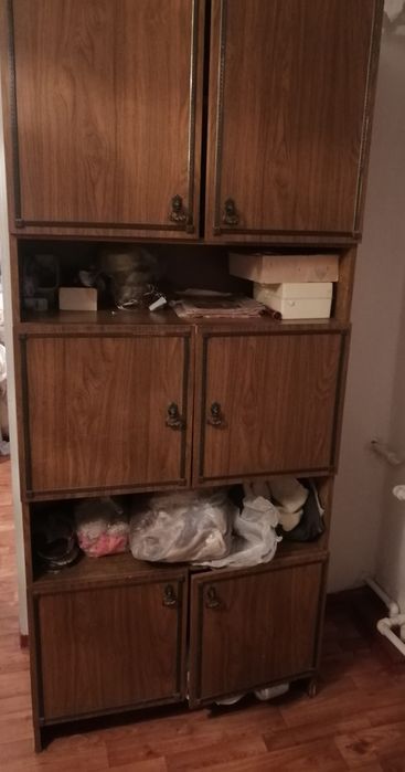 Стенка с югославским фасадом.