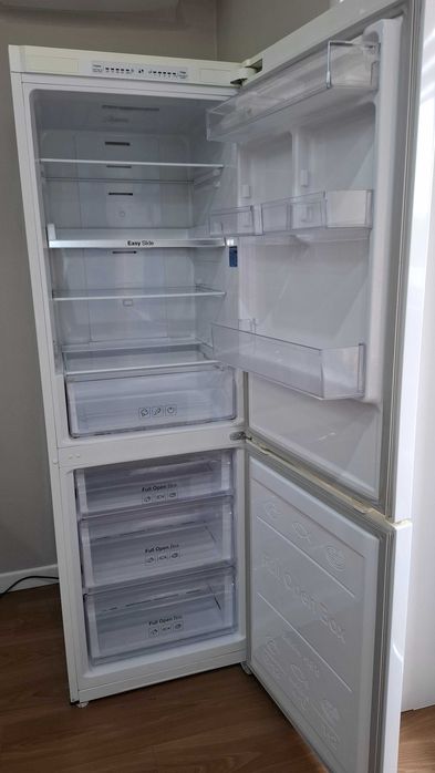 Продам холодильник 168 см