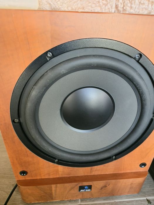 Subwoofer pentru sistem audio