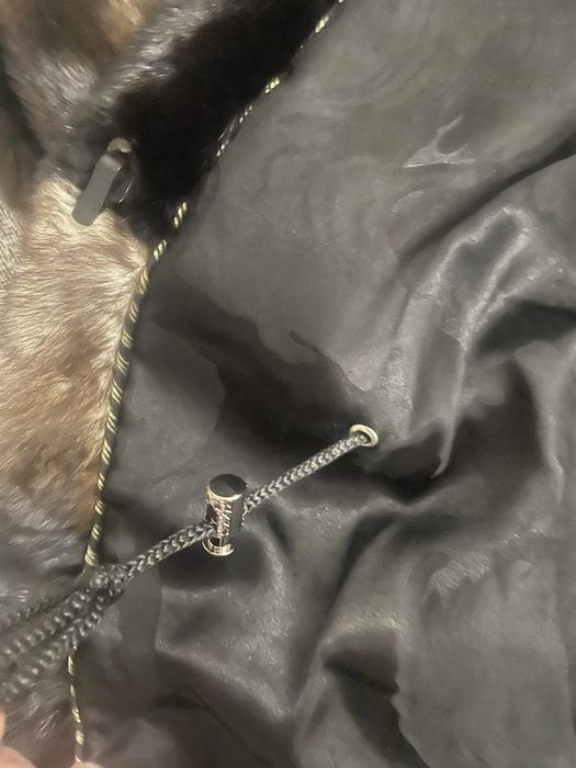 Продам норковую шубу