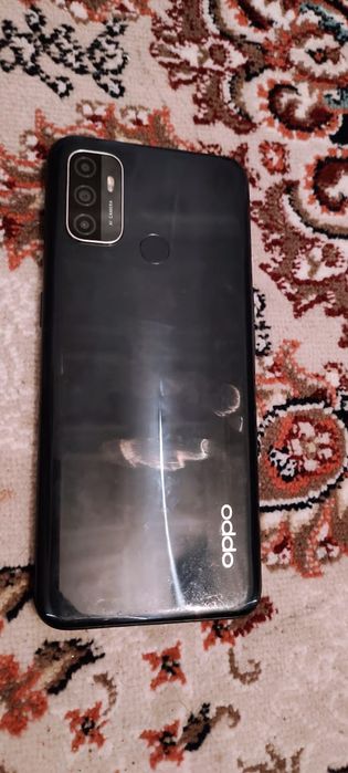 Продам телефон!+чехол