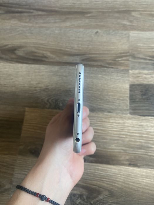 Iphone 6 plus Locked Icloud