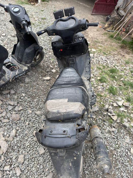 scuter 125cm……..