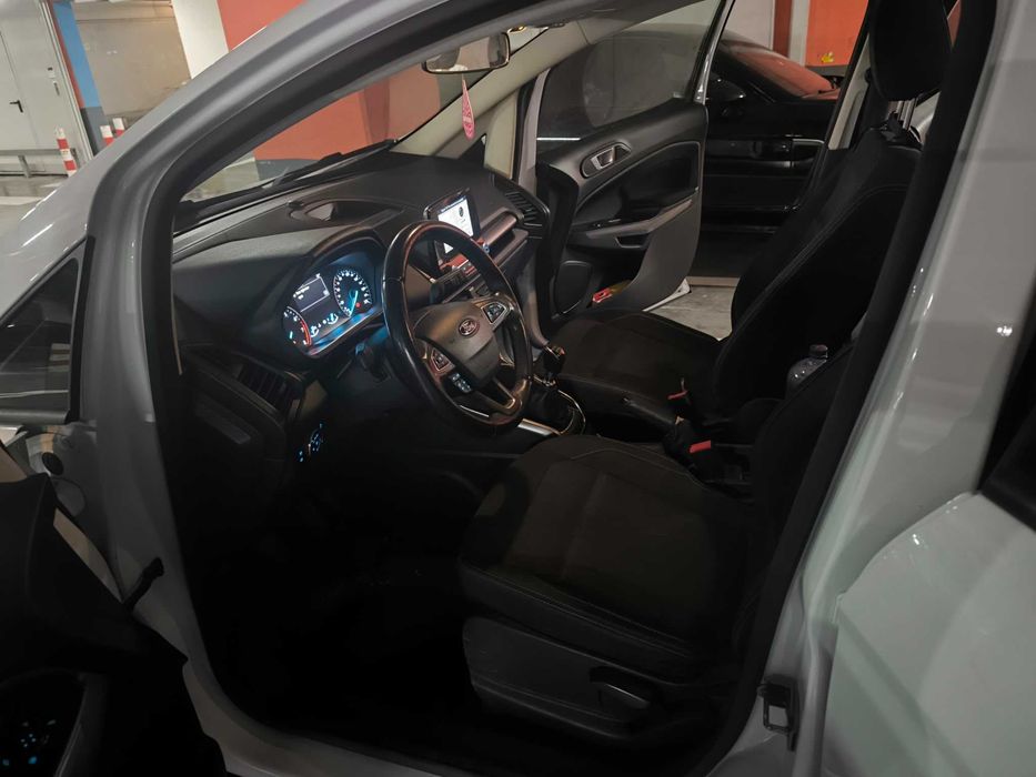FORD Ecosport 2018 — imagine 3