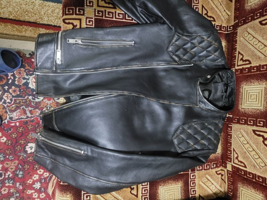 Geaca piele neagra