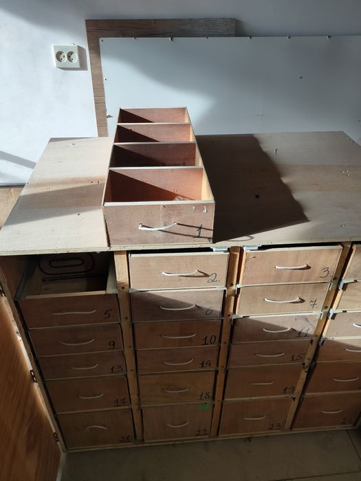 Витринна шкаф магазин учун