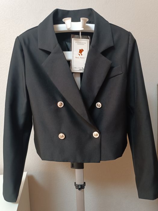 Укороченный пиджак